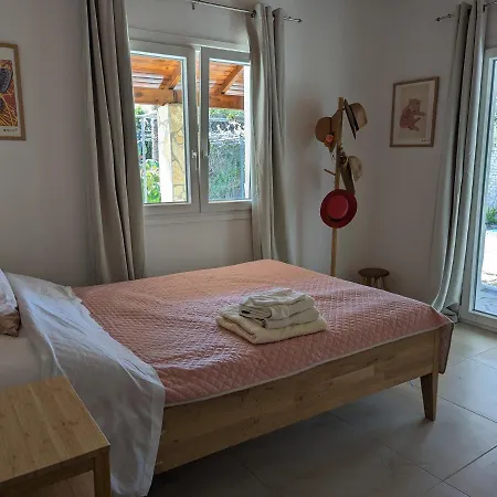 Almyros Garden House Villa *